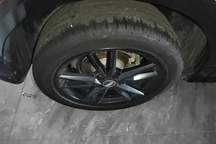 Used Audi Q2L 2020 35 TFSI Fashion Dynamic Model Right Rear Wheel Hub