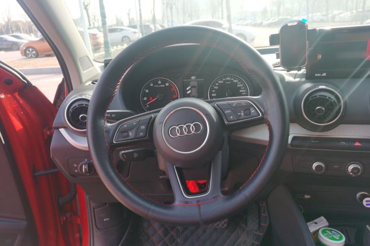 Used Audi Q2L 2020 35 TFSI Ambition Dynamic Edition Steering Wheel