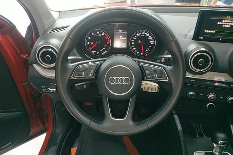Used Audi Q2L 2020 35 TFSI Ambition Dynamic Edition Steering Wheel
