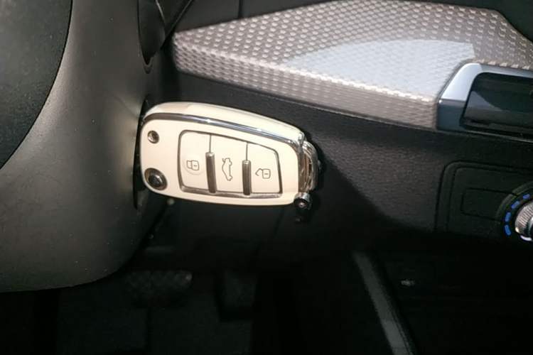 Used Audi Q2L 2020 35 TFSI Ambition Dynamic Edition Vehicle Key