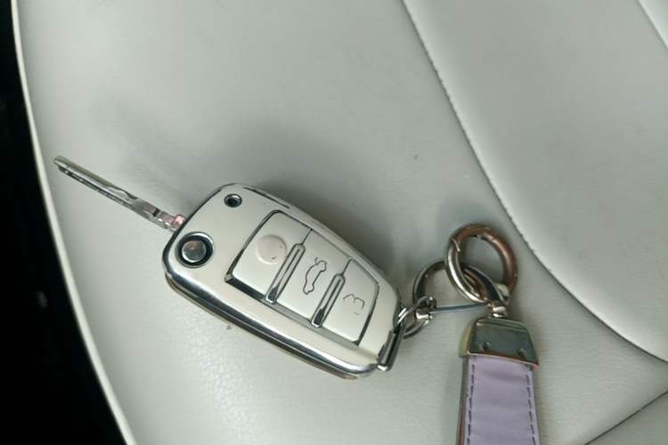 Used Audi Q2L 2020 35 TFSI Ambition Dynamic Edition Vehicle Key