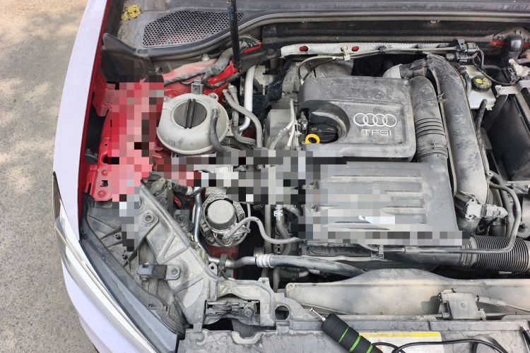 Used Audi Q2L 2020 35 TFSI Ambition Dynamic Edition Engine Bay Right