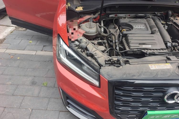 Used Audi Q2L 2020 35 TFSI Fashion Dynamic Model Engine Bay Right