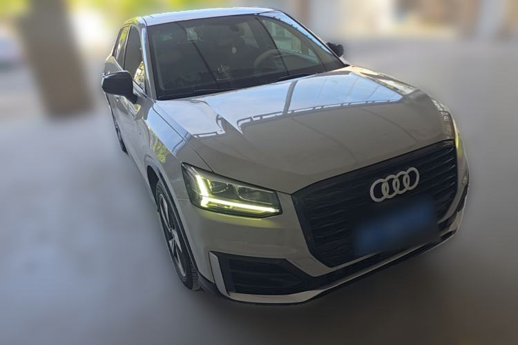 Used Audi Q2L 2020 35 TFSI Fashion Dynamic Model Front Right 45 Deg