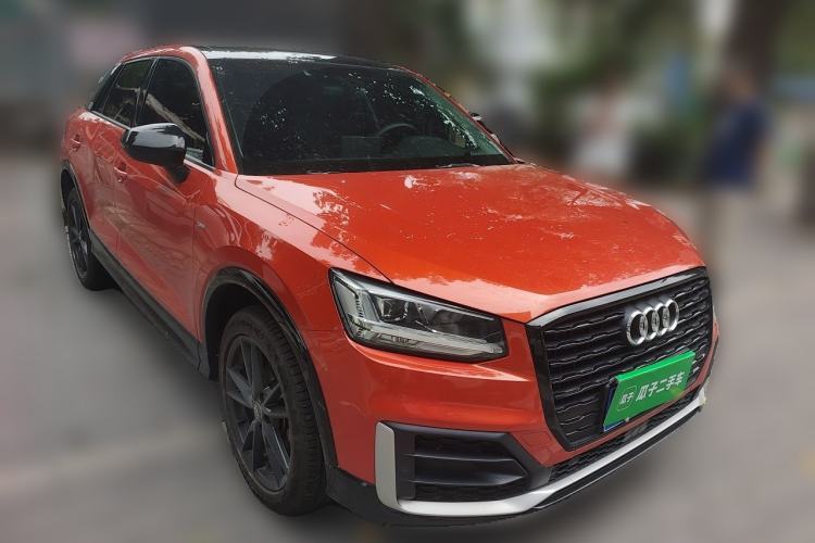 Used Audi Q2L 2020 35 TFSI Fashion Dynamic Model Front Right 45 Deg