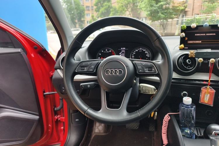 Used Audi Q2L 2020 35 TFSI Ambition Dynamic Edition Steering Wheel