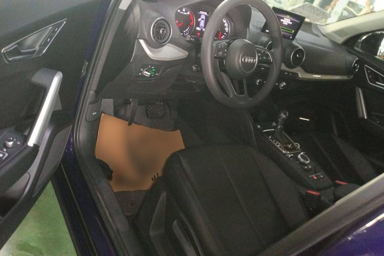 Used Audi Q2L 2020 35 TFSI Ambition Dynamic Edition Driver Seat