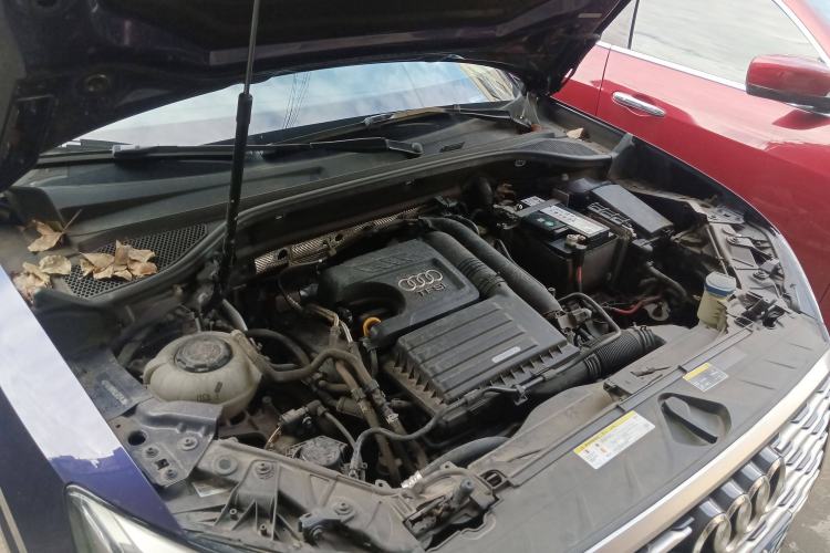 Used Audi Q2L 2020 35 TFSI Fashionable and Elegant Model Engine Bay