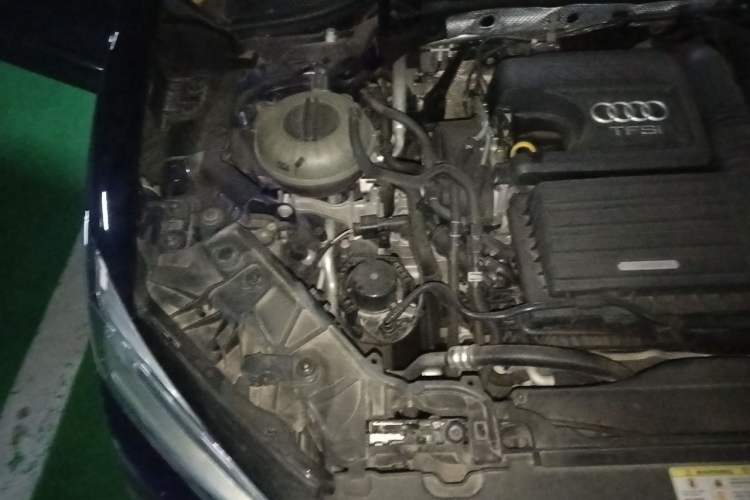 Used Audi Q2L 2020 35 TFSI Ambition Dynamic Edition Engine Bay Right
