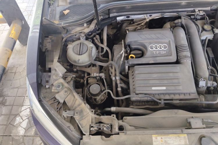 Used Audi Q2L 2020 35 TFSI Fashion Dynamic Model Engine Bay Right