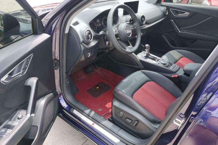 Used Audi Q2L 2020 35 TFSI Fashion Dynamic Model Interior 2