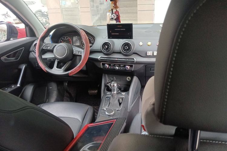 Used Audi Q2L 2020 35 TFSI Fashionable and Elegant Model Interior 2