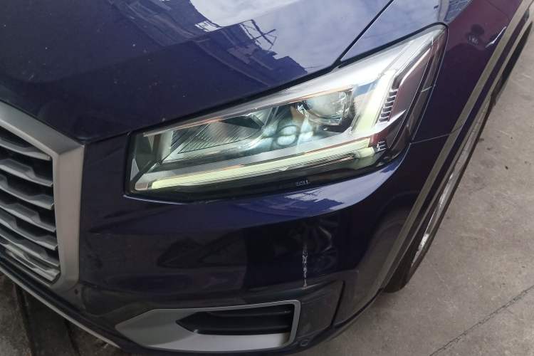 Used Audi Q2L 2020 35 TFSI Fashionable and Elegant Model Left Front Headlight