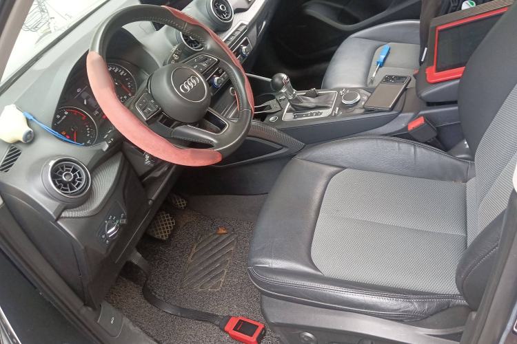 Used Audi Q2L 2020 35 TFSI Fashionable and Elegant Model Left Front Seat