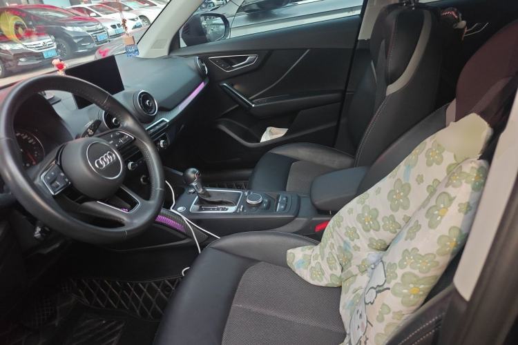 Used Audi Q2L 2020 35 TFSI Fashionable and Elegant Model Left Front Seat
