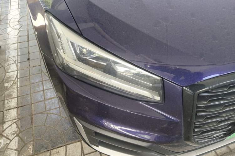 Used Audi Q2L 2020 35 TFSI Fashion Dynamic Model Right Front Headlight