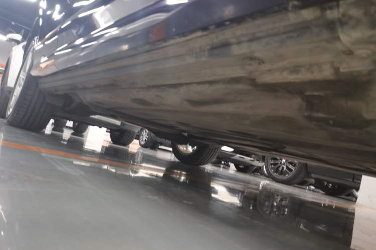 Used Audi Q2L 2020 35 TFSI Fashionable and Elegant Model Right Side Sill