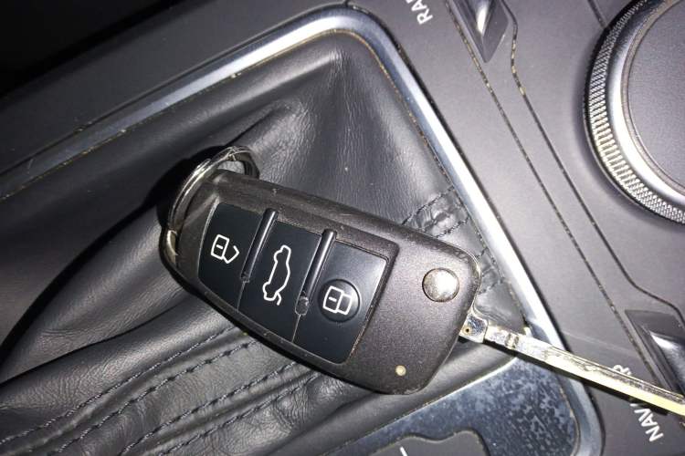 Used Audi Q2L 2020 35 TFSI Ambition Dynamic Edition Vehicle Key
