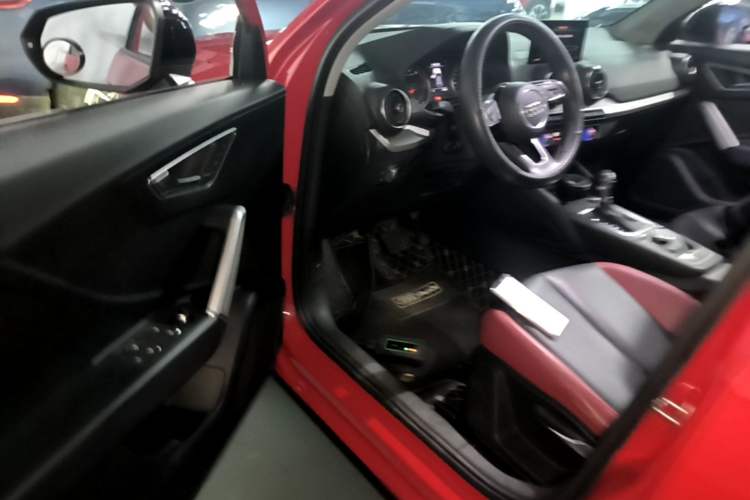 Used Audi Q2L 2020 35 TFSI Ambition Dynamic Edition Driver Seat
