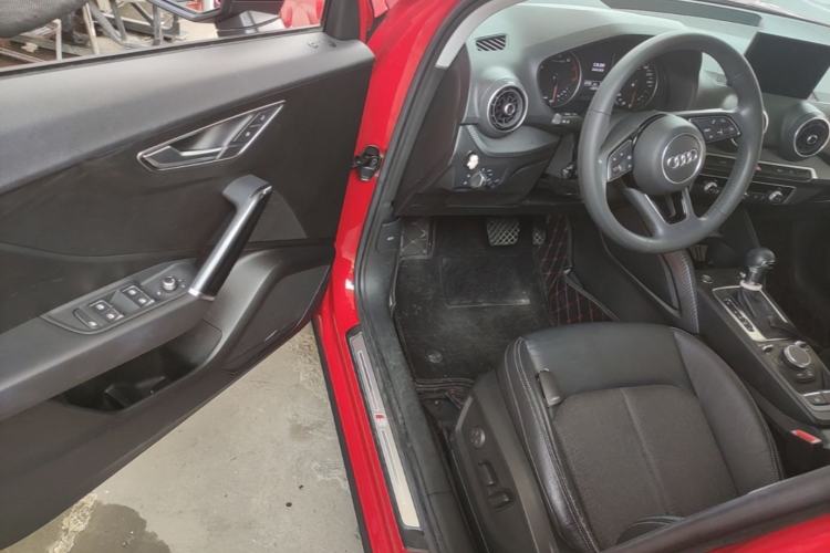 Used Audi Q2L 2020 35 TFSI Fashion Dynamic Model Driver Seat