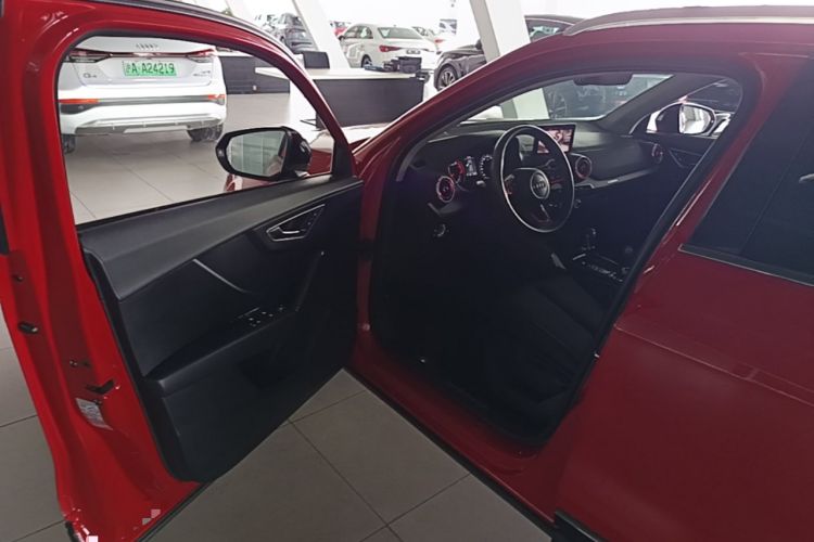 Used Audi Q2L 2020 35 TFSI Ambition Dynamic Edition Driver Seat