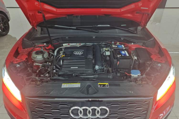 Used Audi Q2L 2020 35 TFSI Fashion Dynamic Model Engine Bay