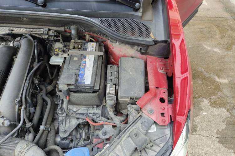 Used Audi Q2L 2020 35 TFSI Fashion Dynamic Model Engine Bay Left