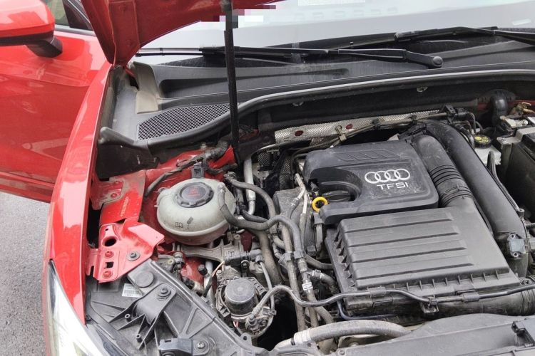 Used Audi Q2L 2020 35 TFSI Fashionable and Elegant Model Engine Bay Right