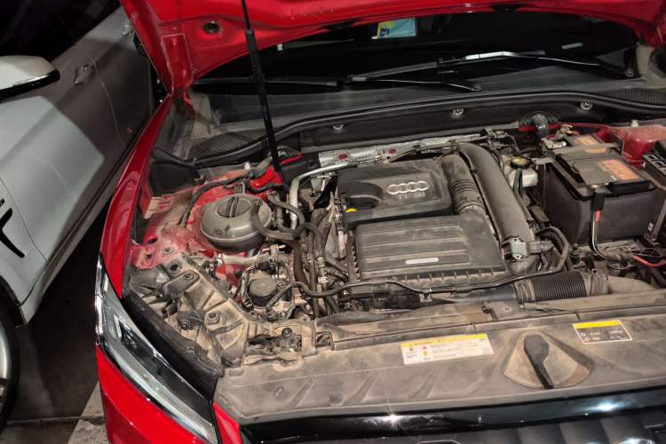 Used Audi Q2L 2020 35 TFSI Ambition Dynamic Edition Engine Bay Right