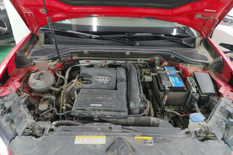 Used Audi Q2L 2020 35 TFSI Fashion Dynamic Model Engine Bay
