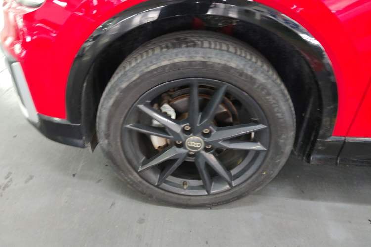 Used Audi Q2L 2020 35 TFSI Fashion Dynamic Model Exterior 4