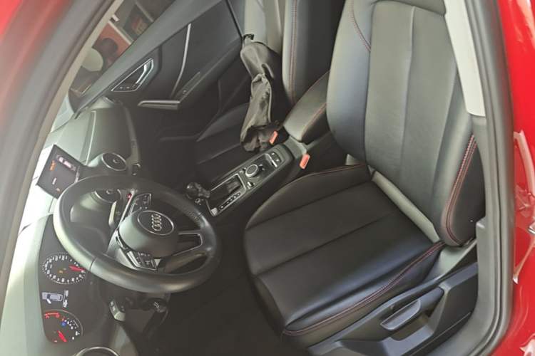 Used Audi Q2L 2020 35 TFSI Ambition Dynamic Edition Left Front Seat