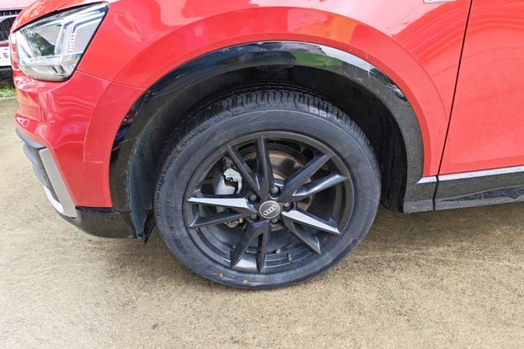 Used Audi Q2L 2020 35 TFSI Ambition Dynamic Edition Left Front Wheel Hub