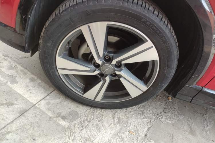Used Audi Q2L 2020 35 TFSI Fashion Dynamic Model Left Front Wheel Hub