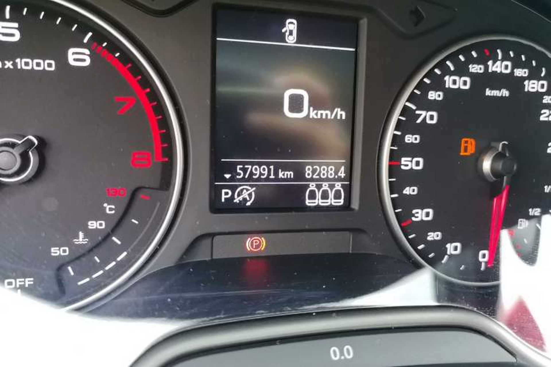 Used Audi Q2L 2020 35 TFSI Fashion Dynamic Model Odometer Close Up