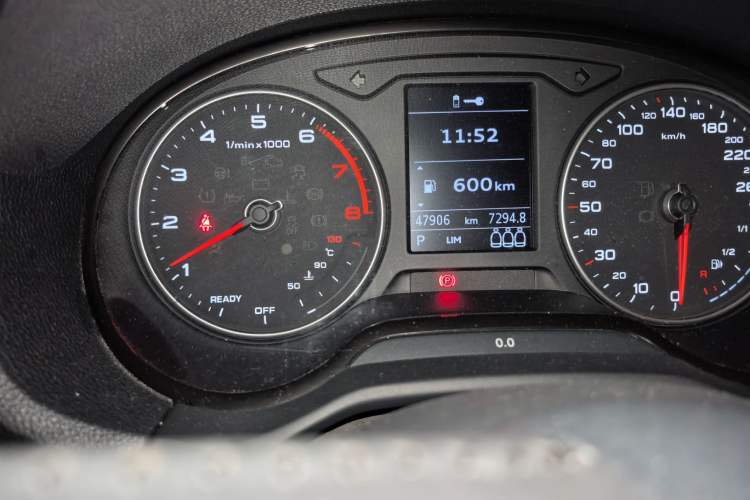 Used Audi Q2L 2020 35 TFSI Ambition Dynamic Edition Odometer Close Up