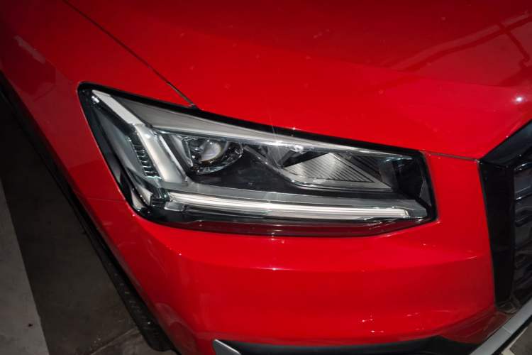 Used Audi Q2L 2020 35 TFSI Ambition Dynamic Edition Right Front Headlight