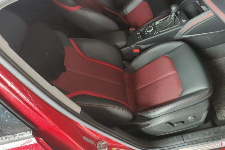 Used Audi Q2L 2020 35 TFSI Fashion Dynamic Model Right Front Seat