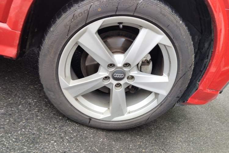Used Audi Q2L 2020 35 TFSI Fashionable and Elegant Model Right Front Wheel Hub
