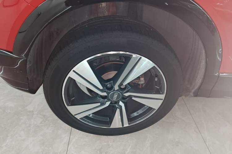 Used Audi Q2L 2020 35 TFSI Fashion Dynamic Model Right Rear Wheel Hub