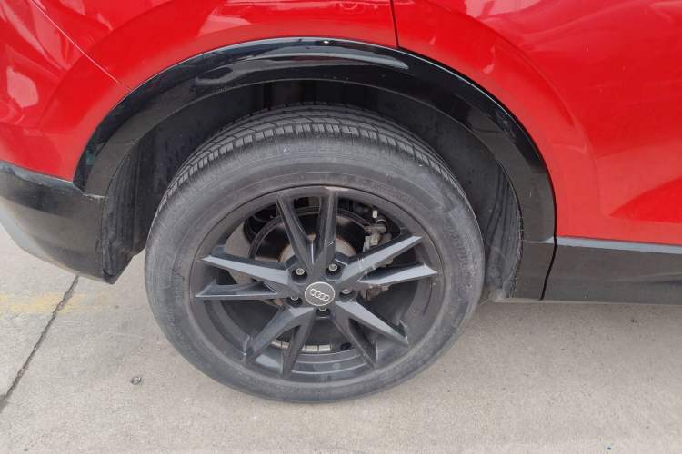 Used Audi Q2L 2020 35 TFSI Ambition Dynamic Edition Right Rear Wheel Hub