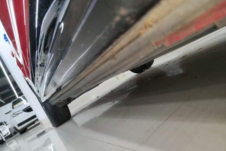 Used Audi Q2L 2020 35 TFSI Ambition Dynamic Edition Right Side Sill
