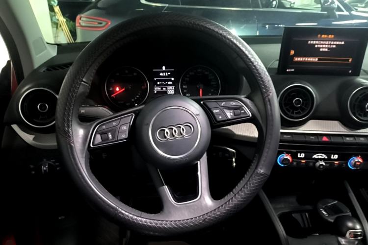 Used Audi Q2L 2020 35 TFSI Ambition Dynamic Edition Steering Wheel