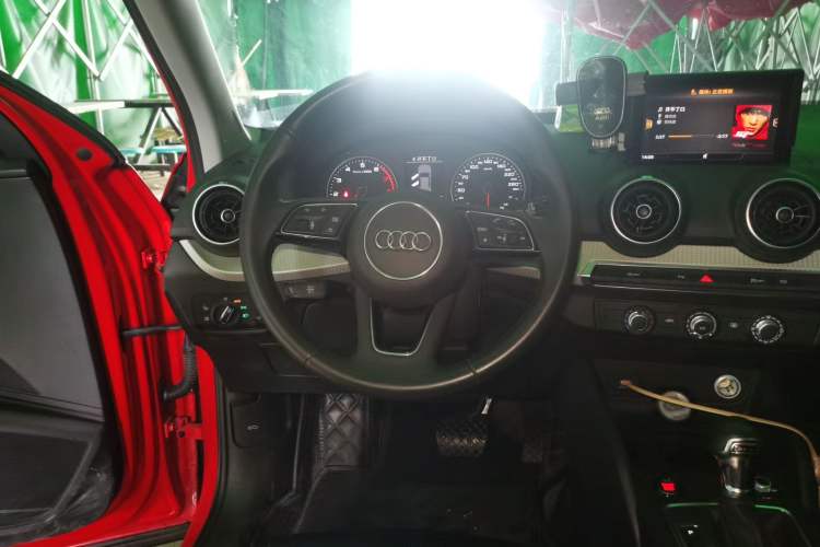 Used Audi Q2L 2020 35 TFSI Ambition Dynamic Edition Steering Wheel