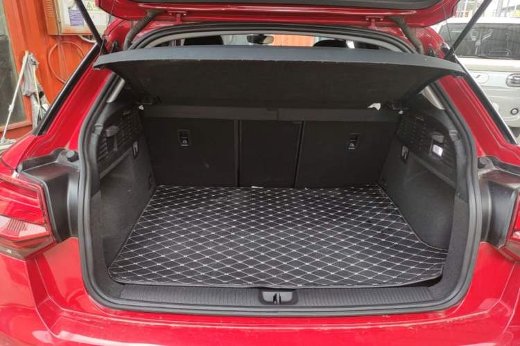 Used Audi Q2L 2020 35 TFSI Fashion Dynamic Model Trunk