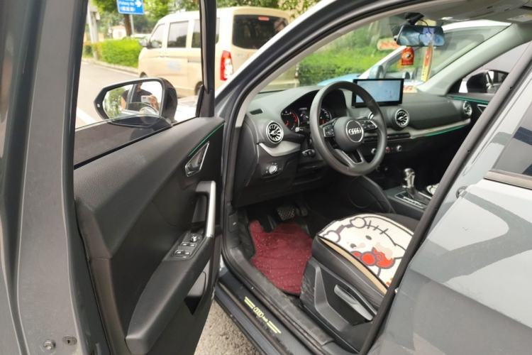 Used Audi Q2L 2020 35 TFSI Ambition Dynamic Edition Driver Seat