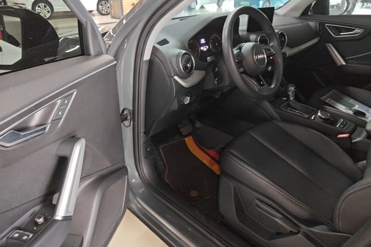 Used Audi Q2L 2020 35 TFSI Ambition Dynamic Edition Driver Seat