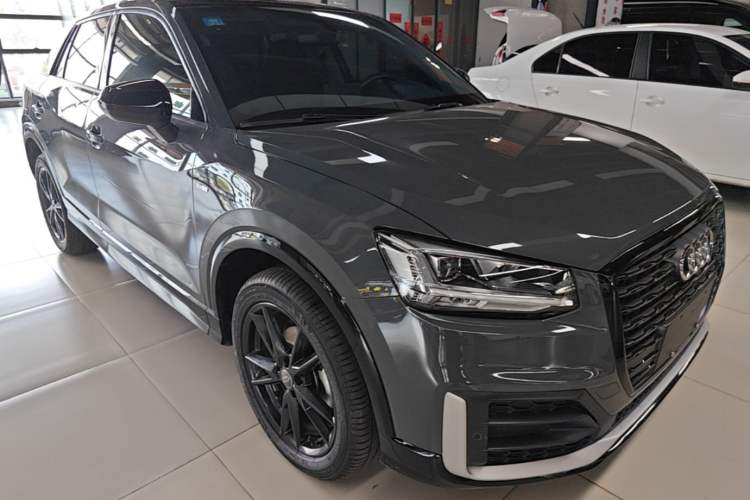 Used Audi Q2L 2020 35 TFSI Ambition Dynamic Edition Front Right 45 Deg