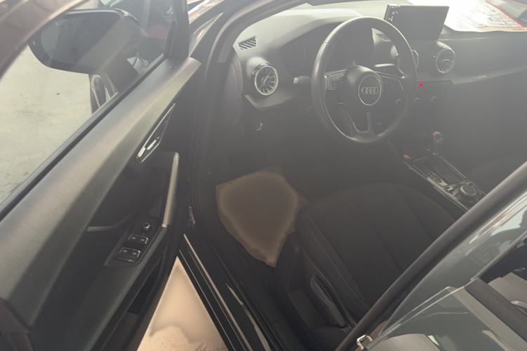 Used Audi Q2L 2020 35 TFSI Ambition Dynamic Edition Interior 3
