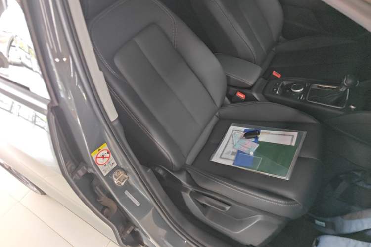 Used Audi Q2L 2020 35 TFSI Ambition Dynamic Edition Right Front Seat